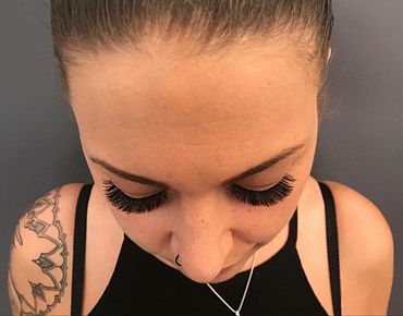 LUXUSLASHES® Lounge Wien 1